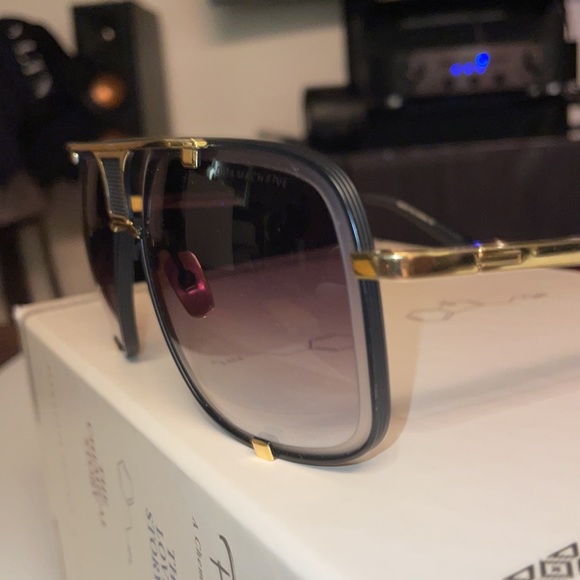 *Dita* Mach Five - Picture 7 of 9